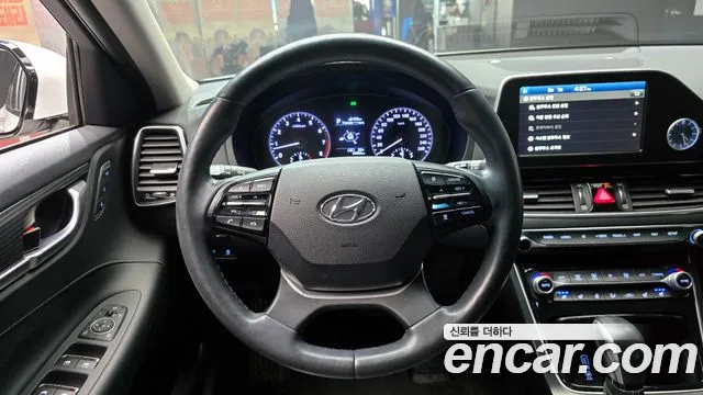 2018 Hyundai Grandeur IG 3.0 Exclusive Sold VIN KMHF241EBJA107272 – photo 19