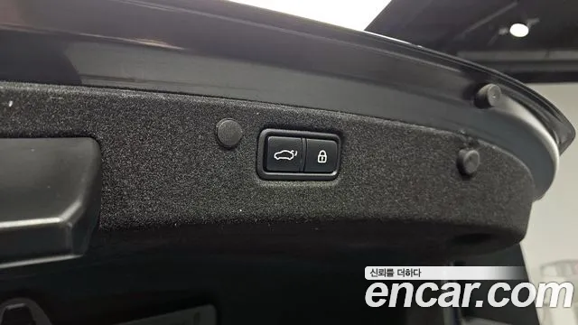 2018 Hyundai Grandeur IG 3.0 Exclusive Sold VIN KMHF241EBJA121702 – dashboard 2018 Hyundai Grandeur IG 3.0 Exclusive Sold VIN KMHF241EBJA121702 – dashboard