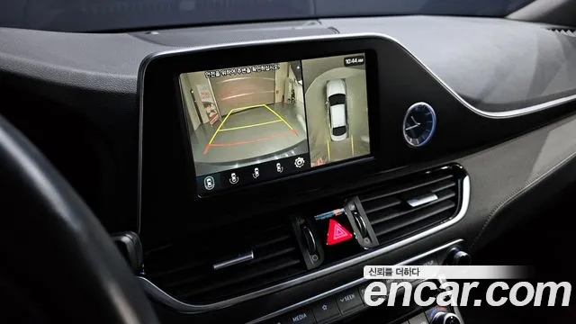 2018 Hyundai Grandeur IG 3.0 Exclusive Sold VIN KMHF241EBJA121702 – exterior detail 2018 Hyundai Grandeur IG 3.0 Exclusive Sold VIN KMHF241EBJA121702 – exterior detail