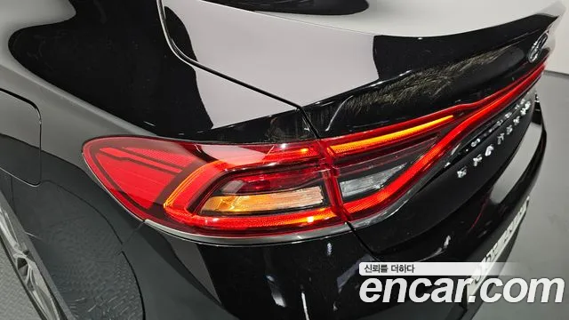 2018 Hyundai Grandeur IG 3.0 Exclusive Sold VIN KMHF241EBJA123933 – photo 17