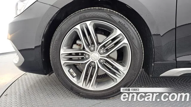 2018 Hyundai Grandeur IG 3.0 Exclusive Sold VIN KMHF241EBJA123933 – photo 29