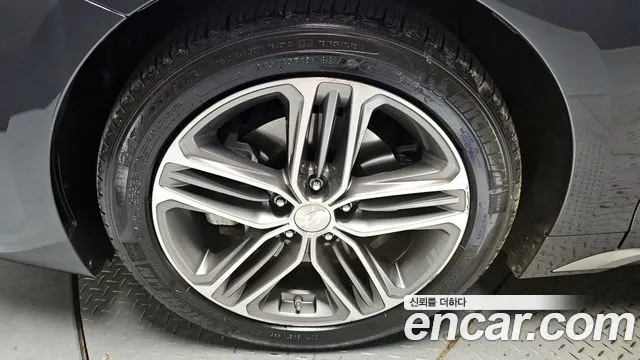 2018 Hyundai Grandeur IG 3.0 Exclusive Sold VIN KMHF241EBJA136370 – photo 22