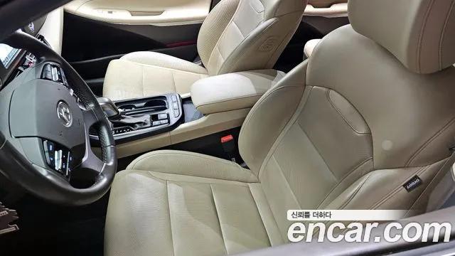 2018 Hyundai Grandeur IG 3.0 Exclusive Sold VIN KMHF241EBJA136370 – photo 29