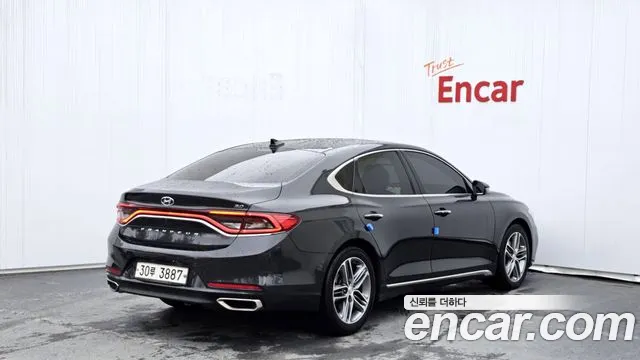 2019 Hyundai Grandeur Ig 3.0 Exclusive Sold VIN KMHF241EBKA181104 – front exterior 2019 Hyundai Grandeur Ig 3.0 Exclusive Sold VIN KMHF241EBKA181104 – front exterior