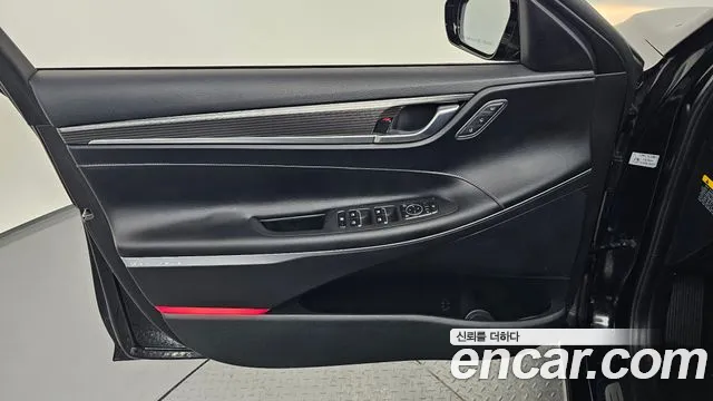 2019 Hyundai Grandeur Ig 3.0 Exclusive Sold VIN KMHF241EBKA197230 – front exterior