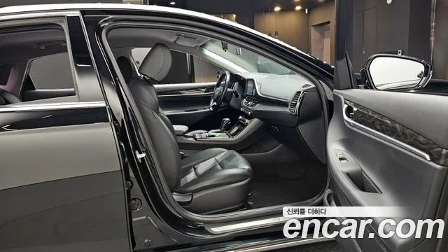 2018 Hyundai Grandeur Ig 3.0 Lpi Modern Basic (Rental Car) Sold VIN KMHF241NBJA049511 – front exterior
