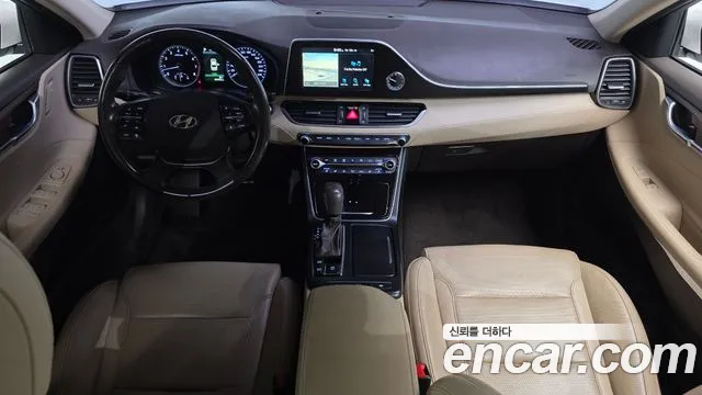2017 Hyundai Grandeur IG 3.0 Exclusive Sold VIN KMHF341EBHA025518 – photo 11 2017 Hyundai Grandeur IG 3.0 Exclusive Sold VIN KMHF341EBHA025518 – photo 11