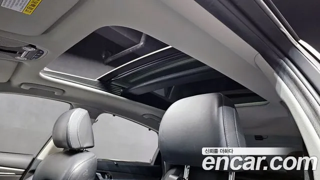 2017 Hyundai Grandeur Ig 3.0 Exclusive Sold VIN KMHF341EBHA027157 – front exterior