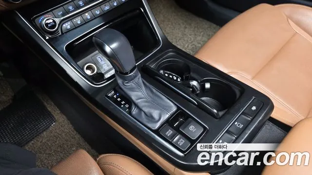 2017 Hyundai Grandeur IG 3.0 Exclusive Sold VIN KMHF341EBHA038462 – front exterior 2017 Hyundai Grandeur IG 3.0 Exclusive Sold VIN KMHF341EBHA038462 – front exterior