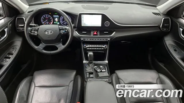 2018 Hyundai Grandeur IG 3.0 Exclusive Sold VIN KMHF341EBJA046619 – side profile