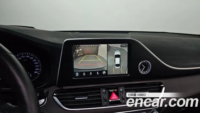 2018 Hyundai Grandeur IG 3.0 Exclusive Sold VIN KMHF341EBJA057669 – trunk area