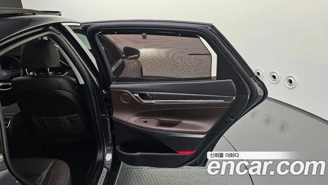 2018 Hyundai Grandeur IG 3.0 Exclusive Sold VIN KMHF341EBJA057669 – photo 23