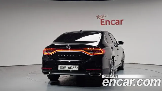 2018 Hyundai Grandeur IG 3.0 Exclusive Sold VIN KMHF341EBJA076555 – trunk area