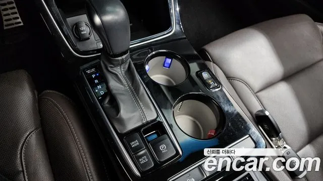 2018 Hyundai Grandeur IG 3.0 Exclusive Sold VIN KMHF341EBJA114983 – exterior detail 2018 Hyundai Grandeur IG 3.0 Exclusive Sold VIN KMHF341EBJA114983 – exterior detail