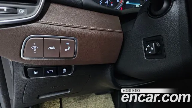 2018 Hyundai Grandeur IG 3.0 Exclusive Sold VIN KMHF341EBJA127729 – interior seats