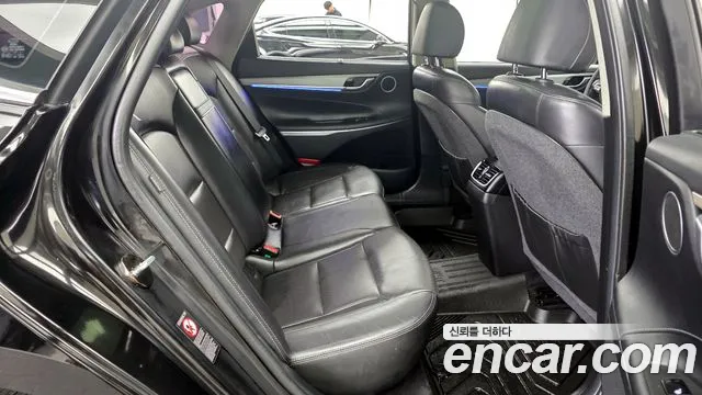 2018 Hyundai Grandeur Ig 3.0 Exclusive Sold VIN KMHF341EBJA142496 – front exterior