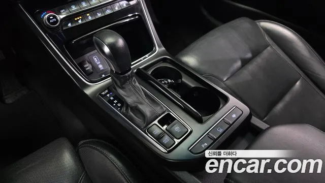 2018 Hyundai Grandeur Ig 3.0 Exclusive Sold VIN KMHF341EBJA143576 – front exterior