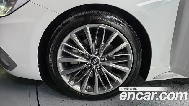 2018 Hyundai Grandeur IG 3.0 Exclusive Sold VIN KMHF341EBJA158747 – photo 17