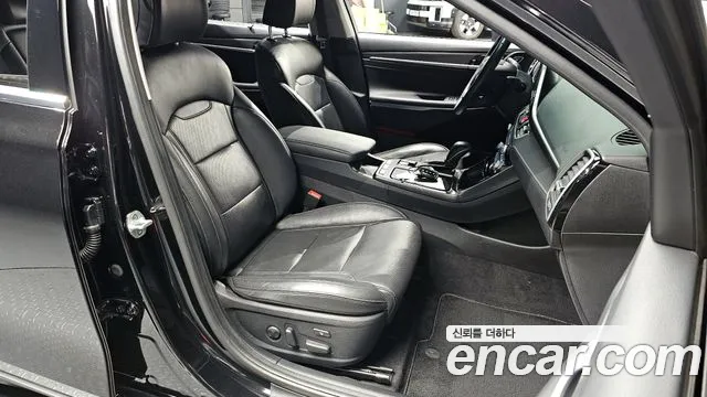 2019 Hyundai Grandeur IG 3.0 Exclusive Sold VIN KMHF341EBKA218792 – rear exterior 2019 Hyundai Grandeur IG 3.0 Exclusive Sold VIN KMHF341EBKA218792 – rear exterior