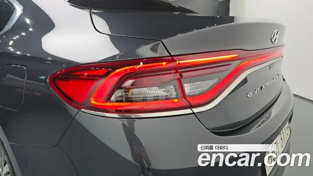2019 Hyundai Grandeur IG 3.0 Exclusive Sold VIN KMHF341EBKA223511 – photo 12