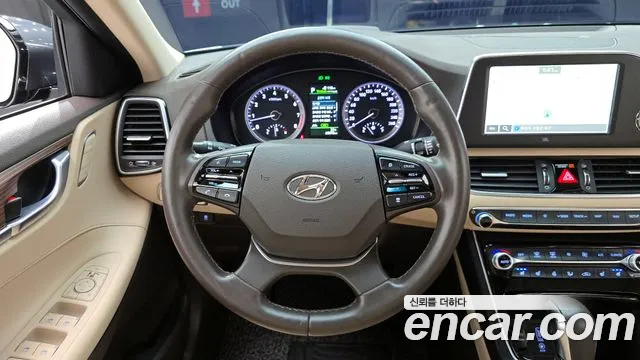 2019 Hyundai Grandeur IG 3.0 Exclusive Sold VIN KMHF341EBKA223511 – photo 22