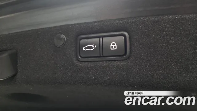 2019 Hyundai Grandeur IG 3.0 Exclusive Sold VIN KMHF341EBKA270957 – engine bay