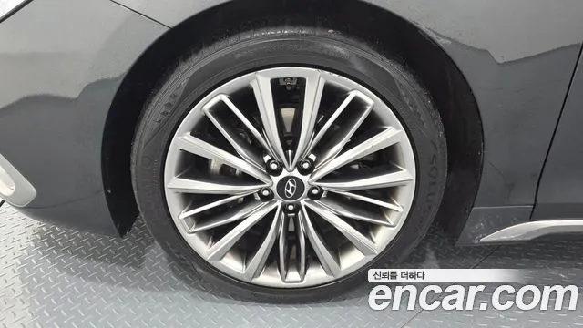 2019 Hyundai Grandeur IG 3.0 Exclusive Sold VIN KMHF341EBKA270957 – photo 13