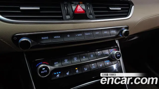 2019 Hyundai Grandeur IG 3.0 Exclusive Sold VIN KMHF341EBKA270957 – photo 15