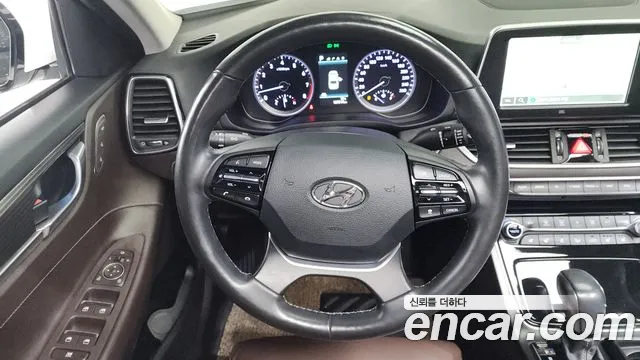 2017 Hyundai Grandeur IG 3.0 LPi Dsabled Person Sold VIN KMHF341NBHA025556 – photo 19