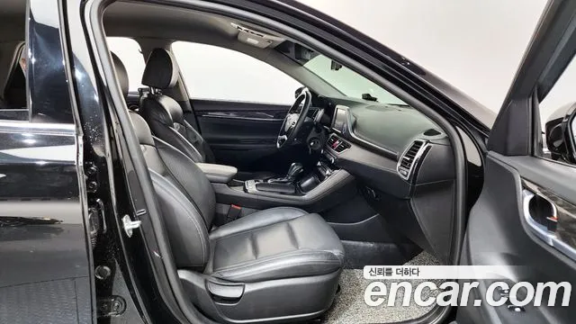 2017 Hyundai Grandeur IG 3.0 LPI Taxi Sold VIN KMHF341NBHA026134 – interior seats