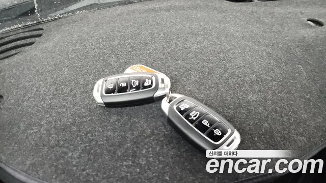 2018 Hyundai Grandeur IG 3.0 LPI Taxi Sold VIN KMHF341NBJA092685 – photo 12