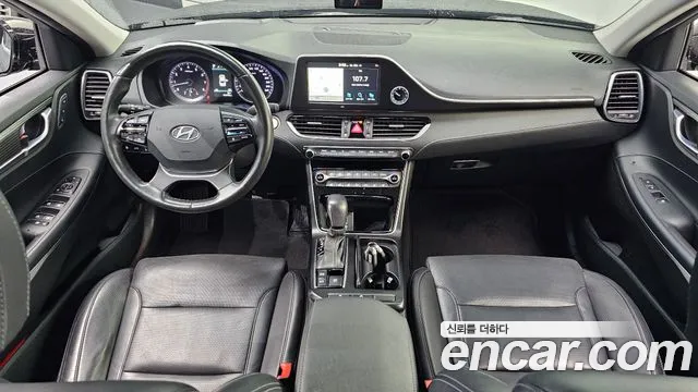2018 Hyundai Grandeur IG 3.0 LPi Dsabled Person Sold VIN KMHF341NBJA102004 – rear exterior