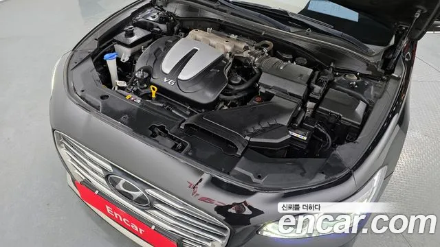 2019 Hyundai Grandeur Ig 3.0 Lpi Dsabled Person Sold VIN KMHF341NBKA173347 – front exterior