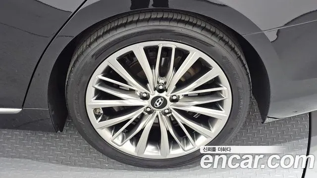 2017 Hyundai Grandeur IG 2.4 Premium Sold VIN KMHF441CBHA033424 – photo 16