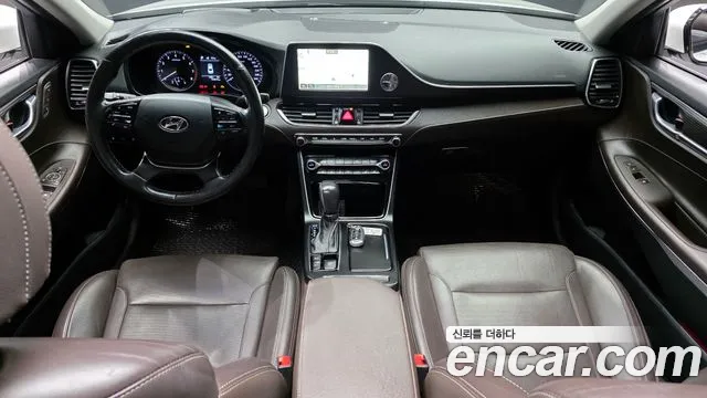 2018 Hyundai Grandeur IG 2.4 Premium Sold VIN KMHF441CBJA064463 – rear exterior