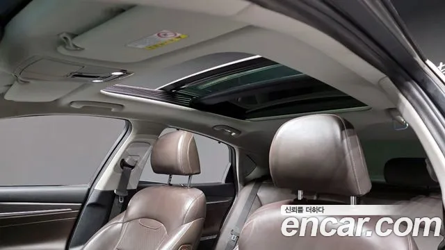 2018 Hyundai Grandeur IG 2.4 Premium Sold VIN KMHF441CBJA064463 – side profile