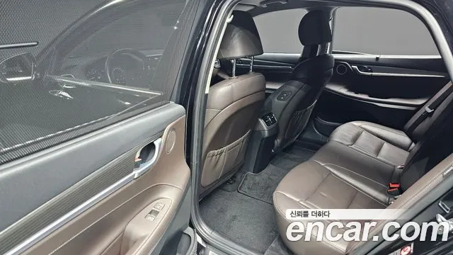 2018 Hyundai Grandeur IG 2.4 Premium Sold VIN KMHF441CBJA067121 – odometer reading