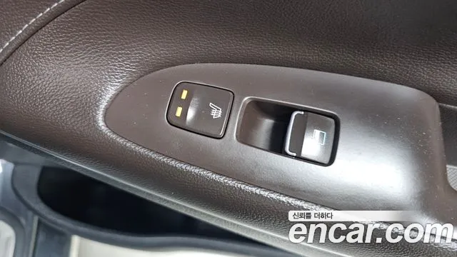 2018 Hyundai Grandeur Ig 2.4 Premium Sold VIN KMHF441CBJA092122 – front exterior