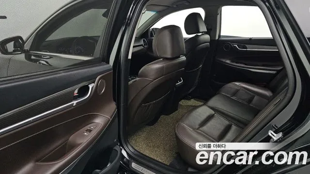 2019 Hyundai Grandeur IG 2.4 Premium Sold VIN KMHF441CBKA201092 – exterior detail