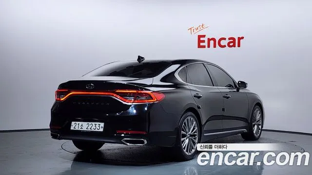 2019 Hyundai Grandeur IG 2.4 Premium Sold VIN KMHF441CBKA208348 – photo 18 2019 Hyundai Grandeur IG 2.4 Premium Sold VIN KMHF441CBKA208348 – photo 18