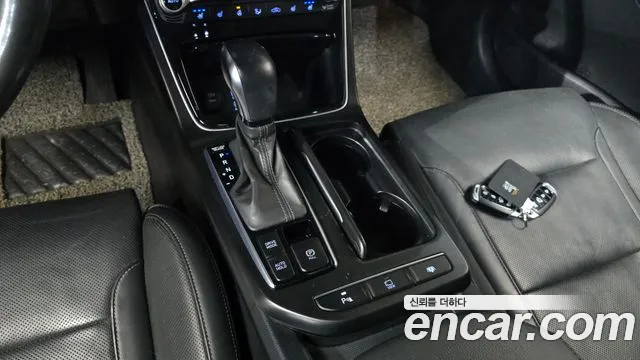 2019 Hyundai Grandeur IG 2.4 Exclusive Sold VIN KMHF441CBKA223840 – photo 19 2019 Hyundai Grandeur IG 2.4 Exclusive Sold VIN KMHF441CBKA223840 – photo 19