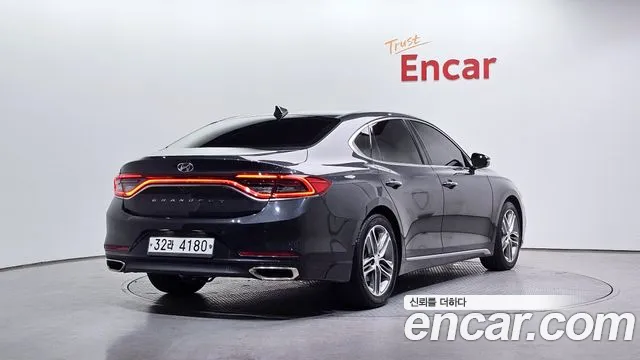 2019 Hyundai Grandeur IG 2.4 Exclusive Sold VIN KMHF441CBKA223981 – undercarriage