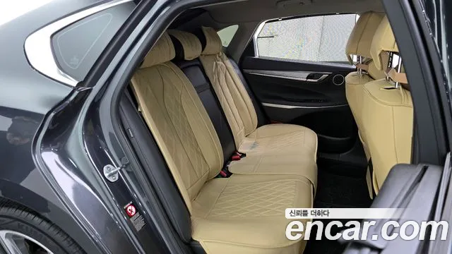 2019 Hyundai Grandeur IG 2.4 Exclusive Sold VIN KMHF441CBKA223981 – photo 18