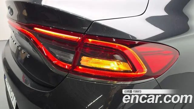 2019 Hyundai Grandeur IG 2.4 Exclusive Sold VIN KMHF441CBKA271935 – rear exterior