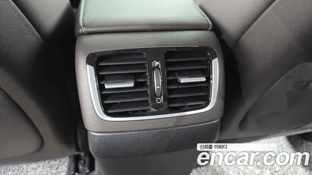 2019 Hyundai Grandeur IG 2.4 Exclusive Sold VIN KMHF441CBKA271935 – trunk area