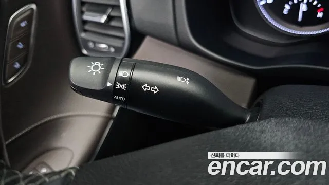 2019 Hyundai Grandeur IG 2.4 Exclusive Sold VIN KMHF441CBKA294121 – exterior detail