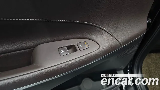 2019 Hyundai Grandeur IG 2.4 Exclusive Sold VIN KMHF441CBKA294121 – trunk area