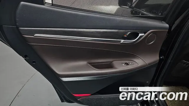 2019 Hyundai Grandeur IG 2.4 Exclusive Sold VIN KMHF441CBKA294121 – photo 17