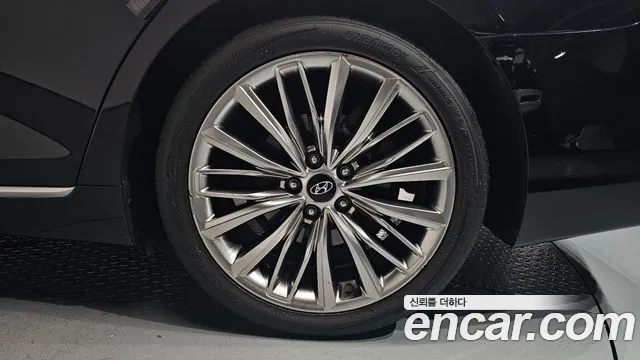 2019 Hyundai Grandeur IG 2.4 Exclusive Sold VIN KMHF441CBKA294121 – photo 19