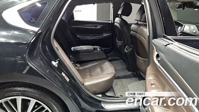 2017 Hyundai Grandeur Ig 2.2 Diesel Premium Sold VIN KMHF441RBHA022635 – front exterior